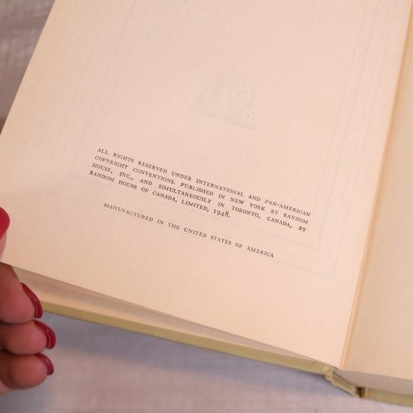 Vintage Book Bundle Book Stack Home Staging Decorative Old Books Instant Library - Picture 7 of 11